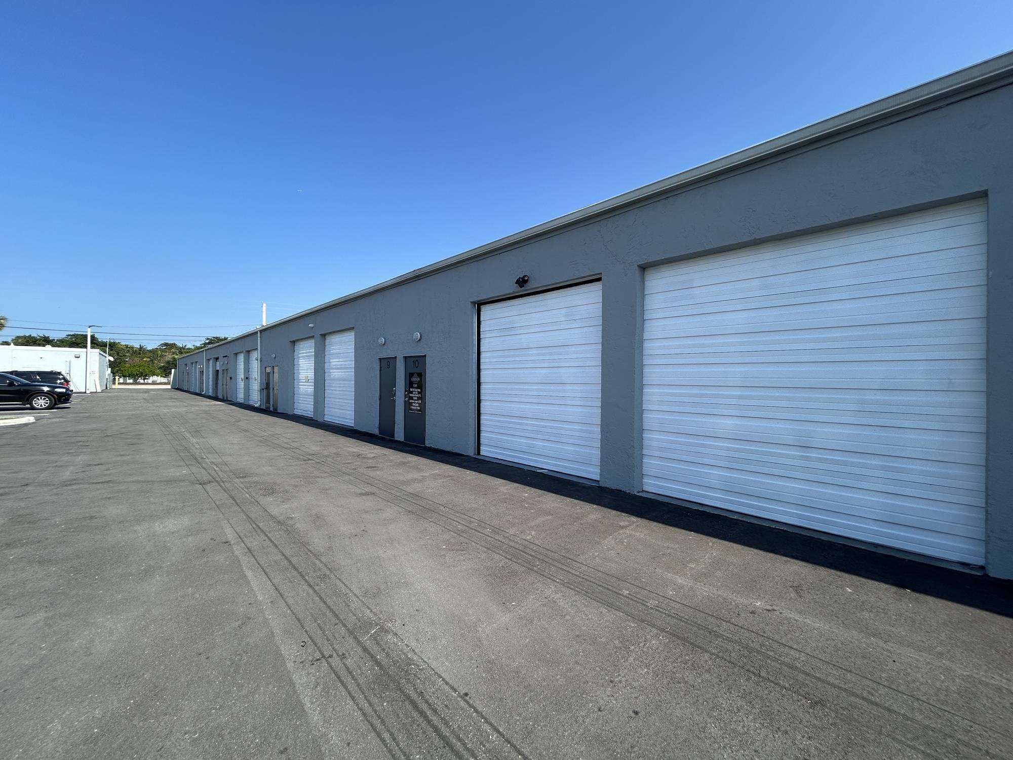 1661 N Dixie Hwy, Pompano Beach, FL 33060