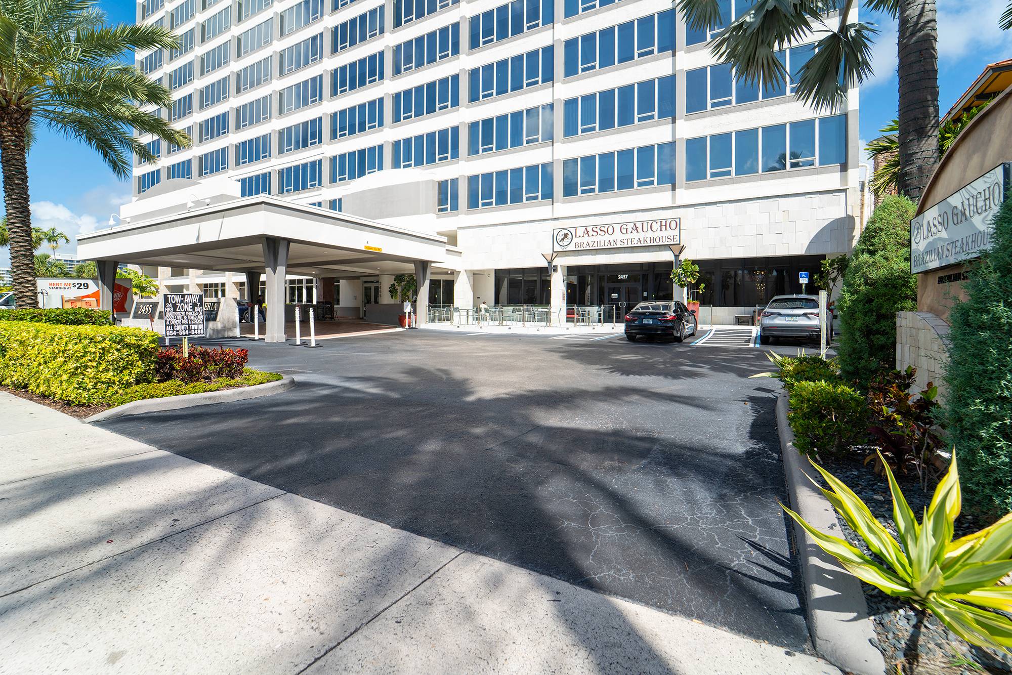 2455 E Sunrise Blvd, Fort Lauderdale, FL 33304