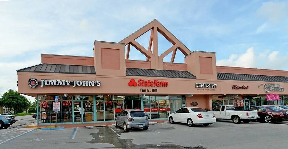 Jimmy John's Plaza, photo 2