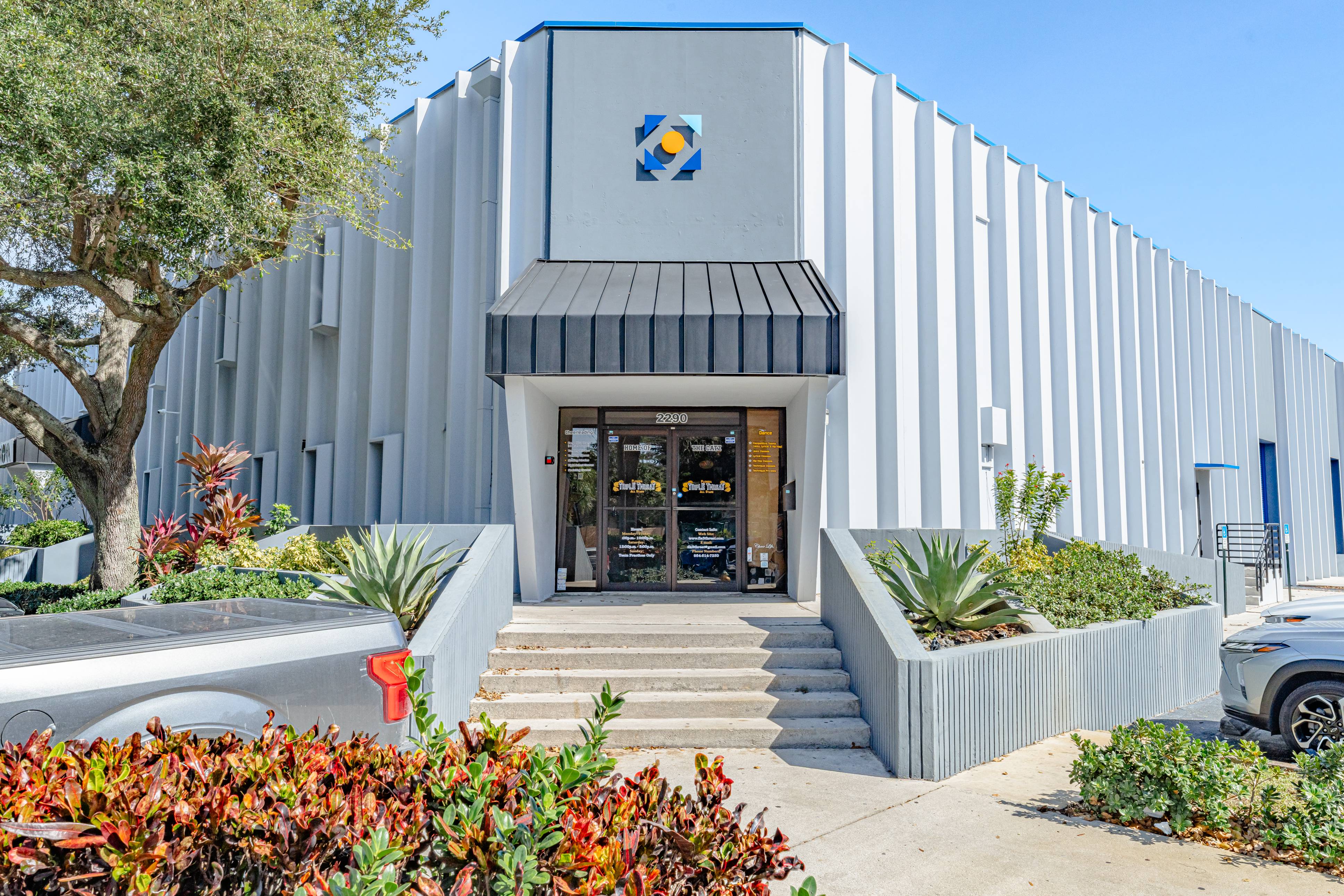 DAVIE INDUSTRIAL CENTER