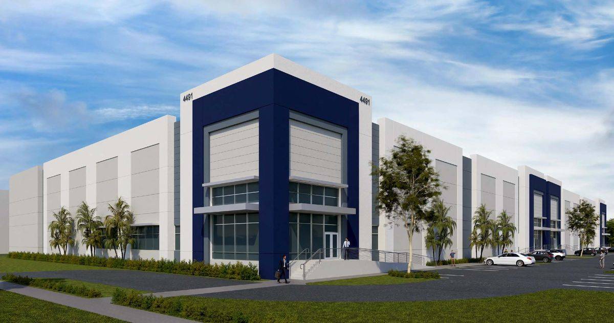 Constellation Airport Logistics Center, photo 2