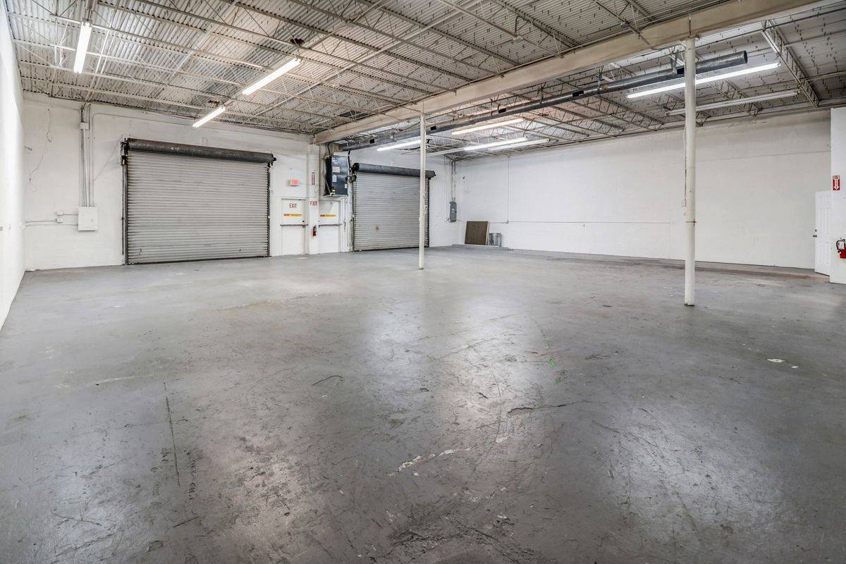 1239 NE 8th Ave, photo 20