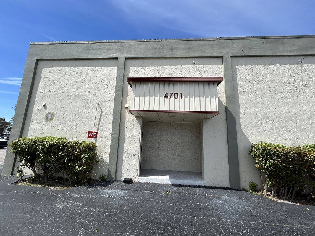 High Bay Warehouses, photo 3