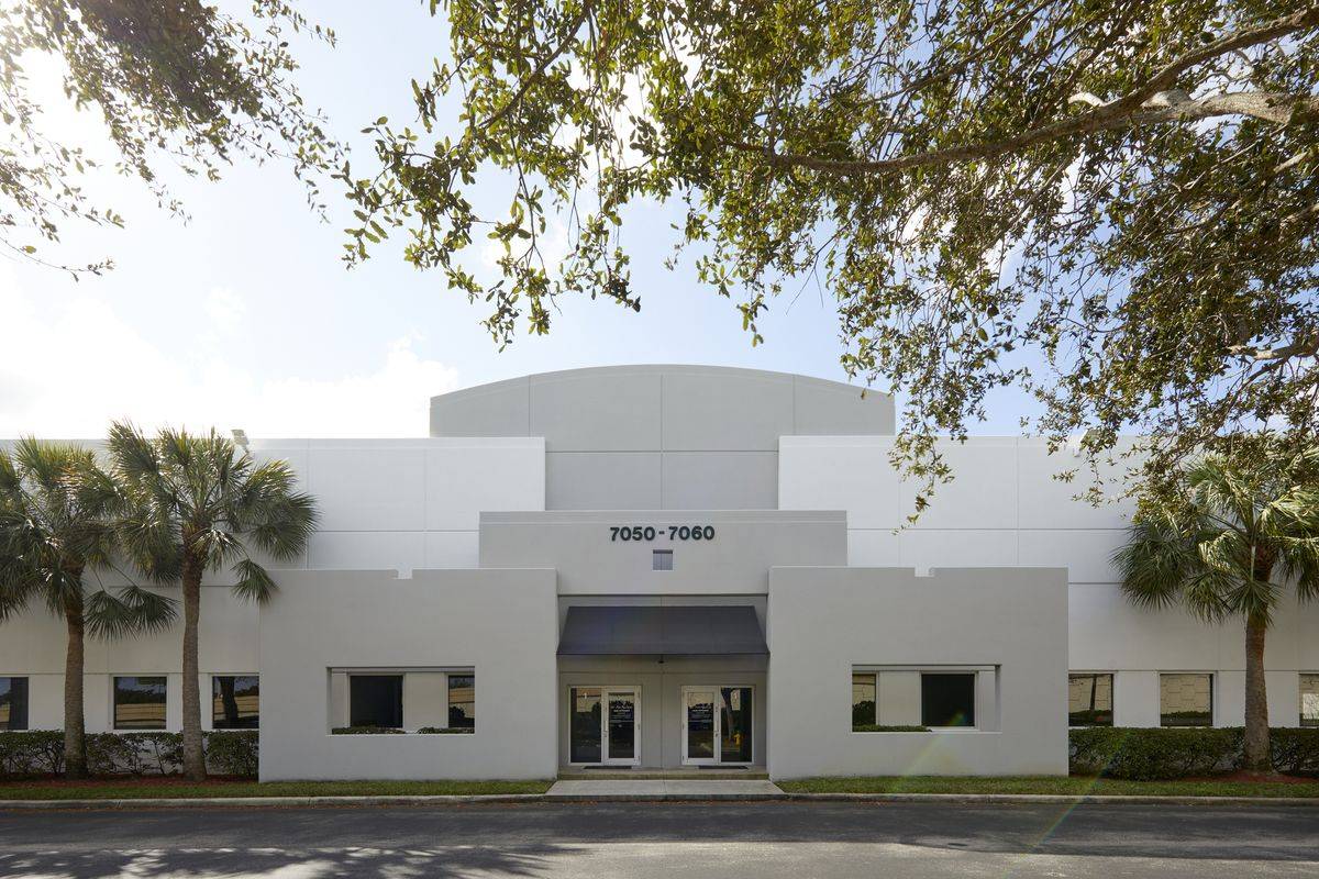Prologis I-595, photo 6