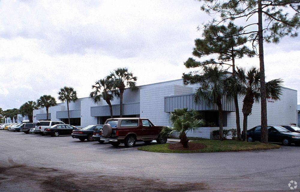 Windolph Plaza, photo 11