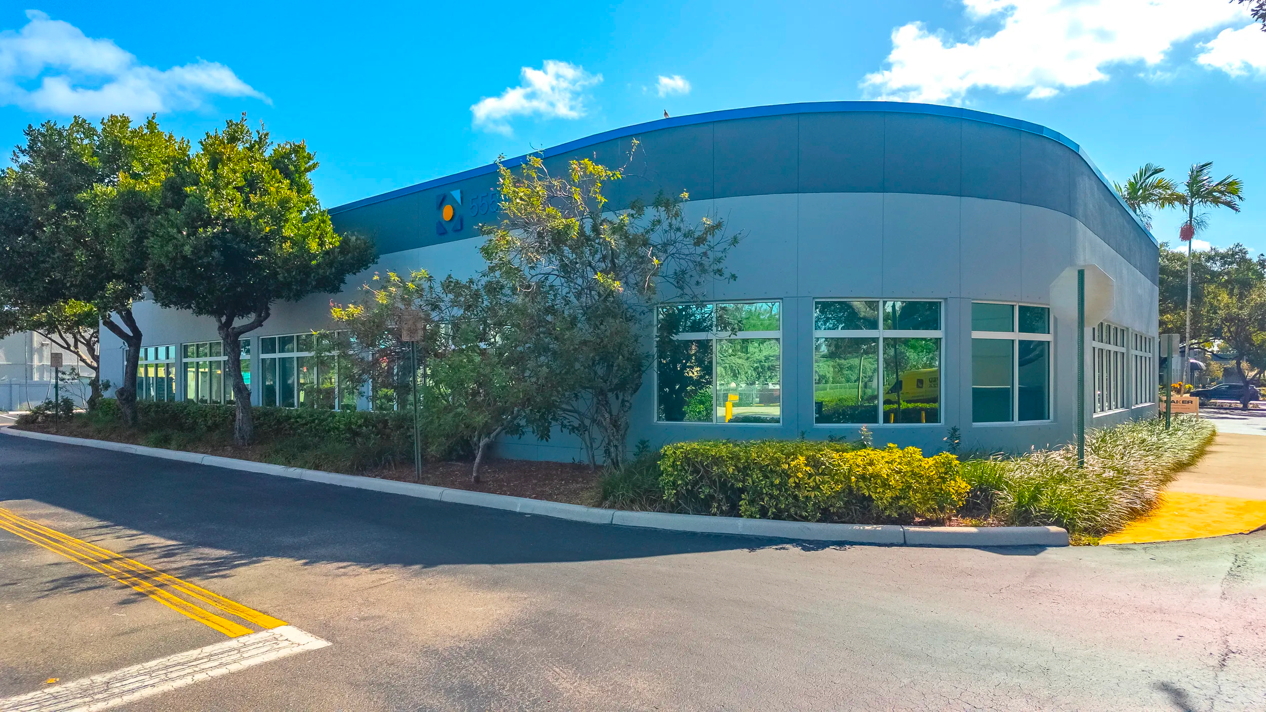 5555 ANGLERS AVE, photo 3