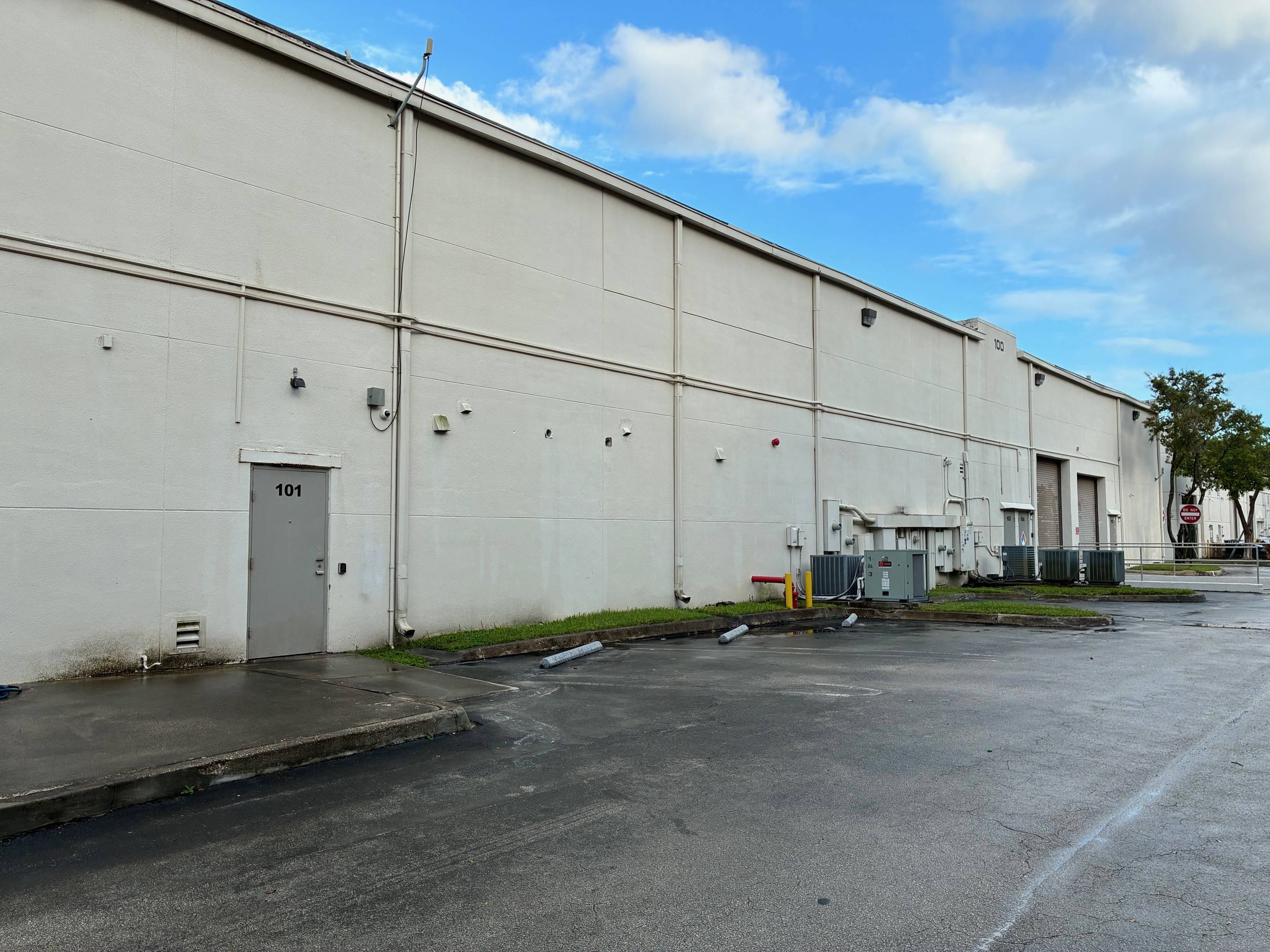 Cooper City Commerce Center, photo 2