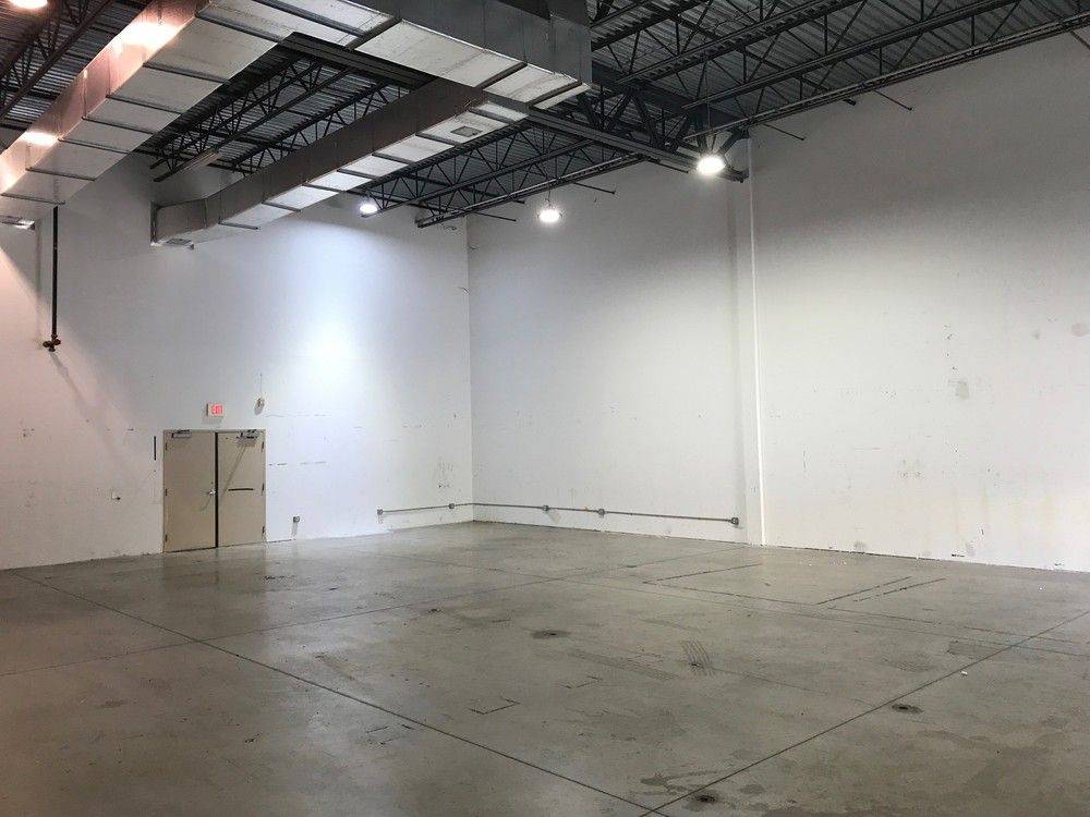 East Port Center, photo 7