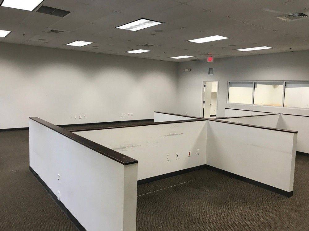 East Port Center, photo 12