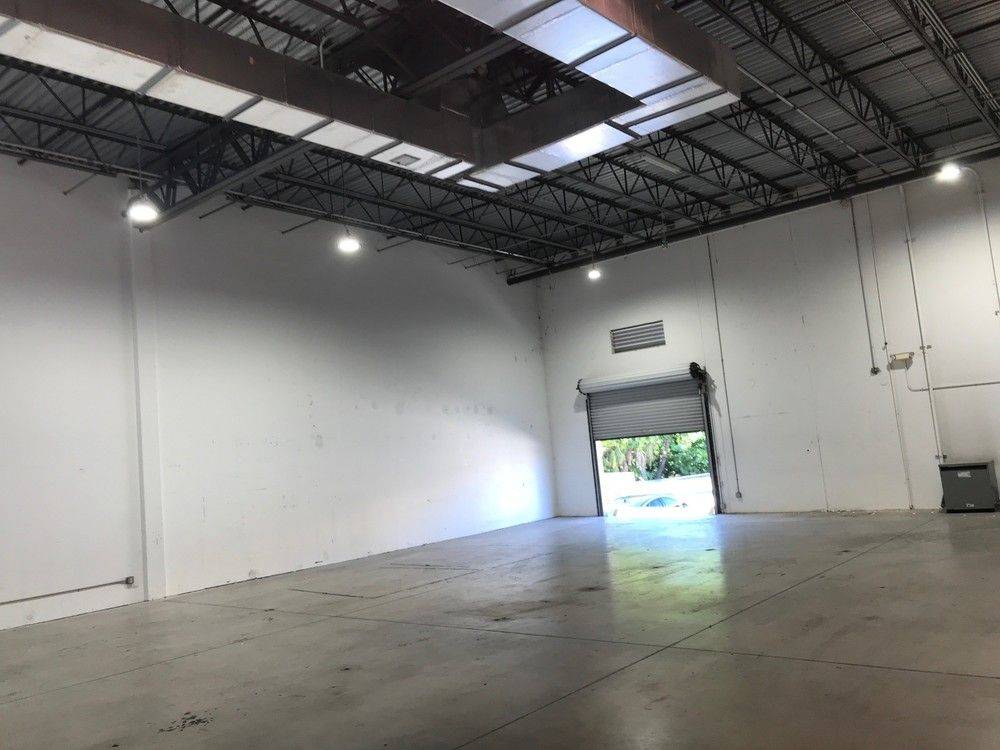 East Port Center, photo 10