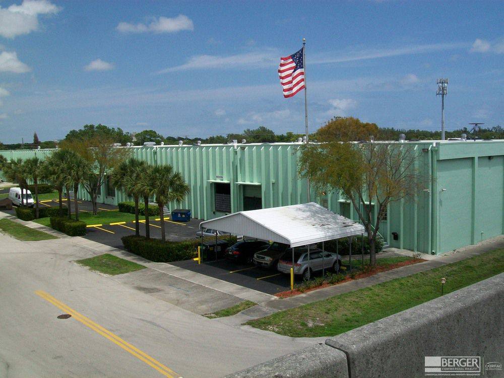 Schaefer Industrial Park, photo 2
