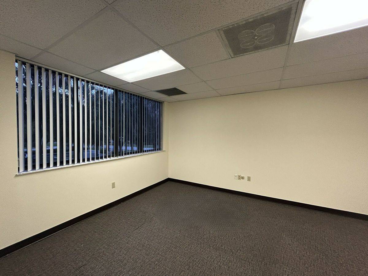 Financial Centre North, photo 8