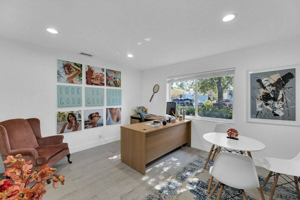 301 SE 20th Street, photo 6