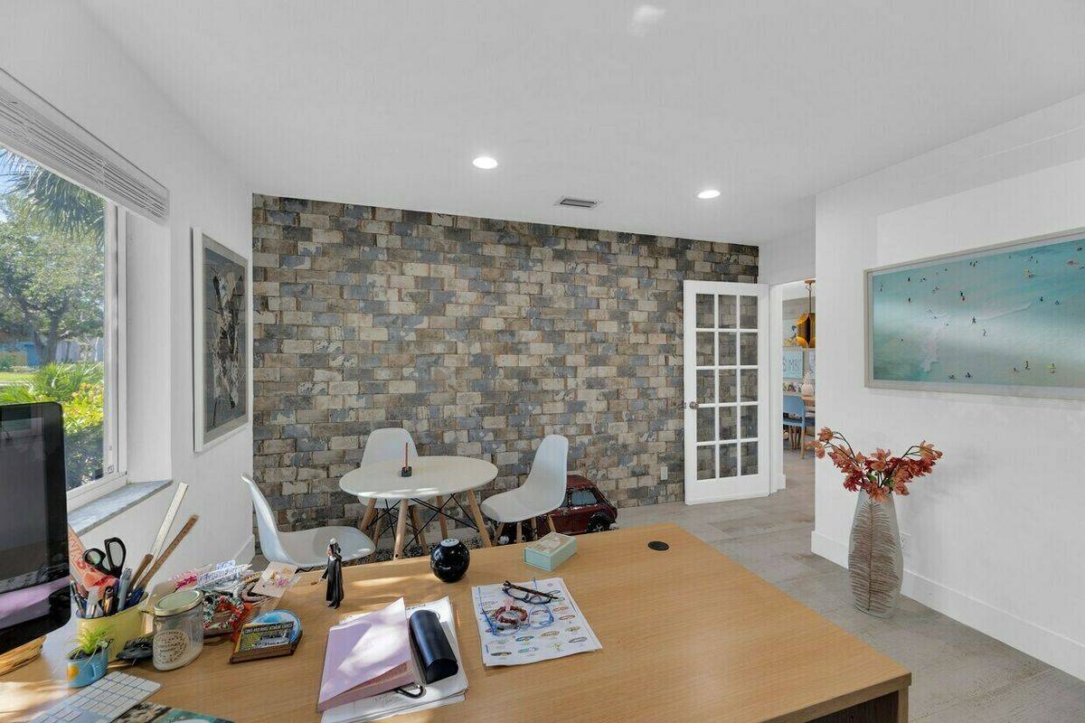 301 SE 20th Street, photo 7