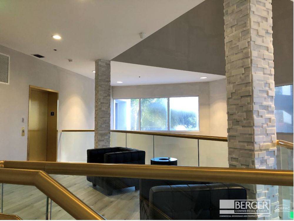 3020 N. Military Trail, photo 6