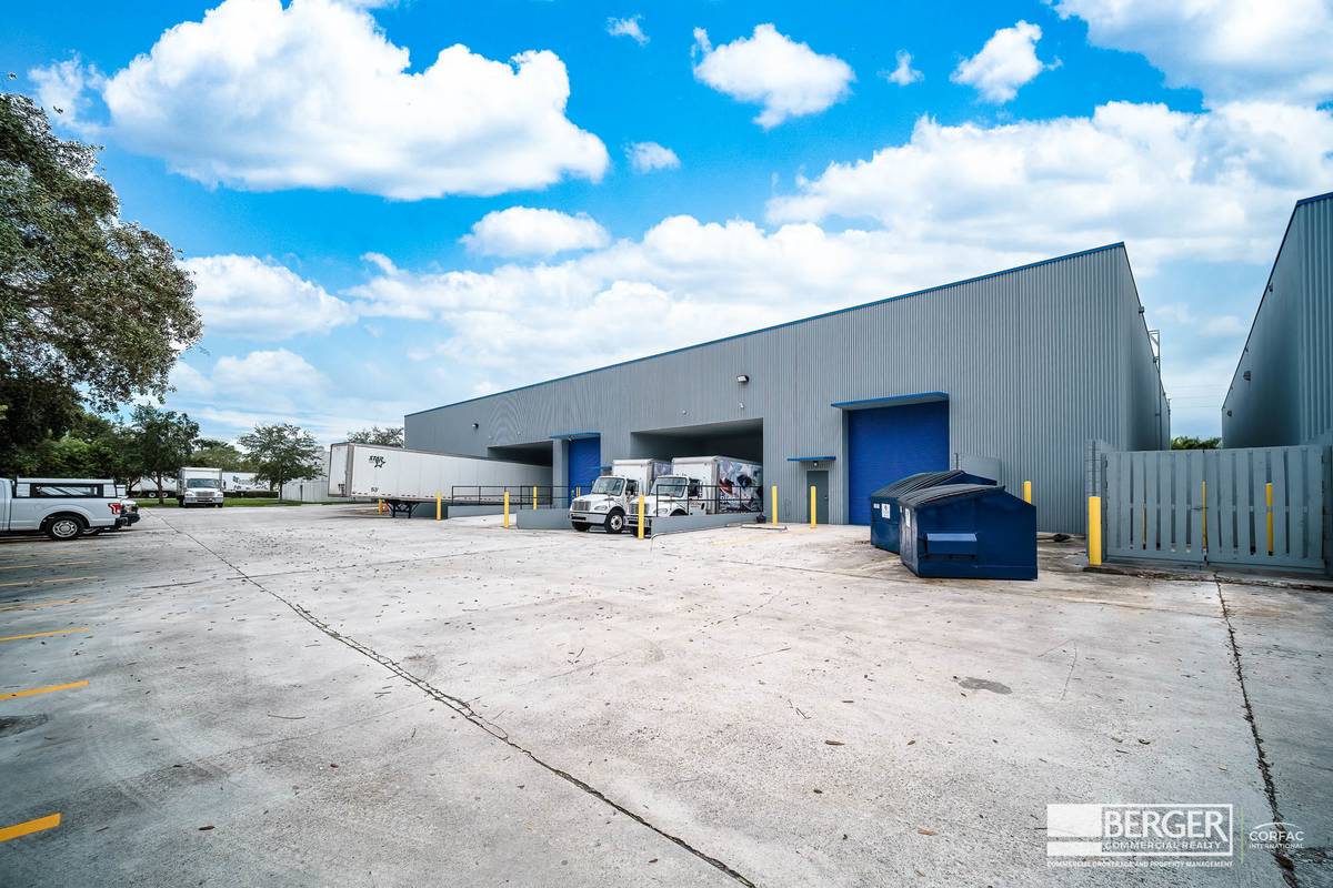 3559-3675 NW 53rd Street, photo 9