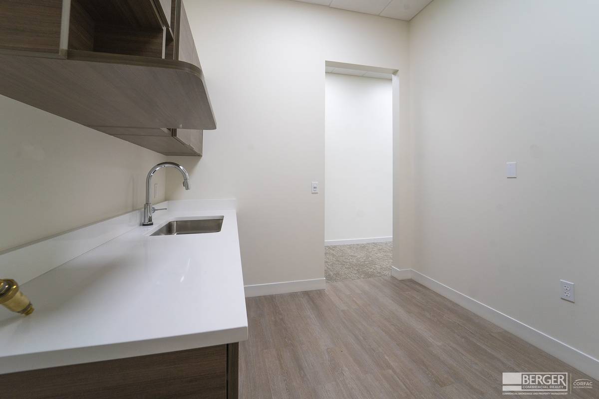 The 550 Building, photo 73