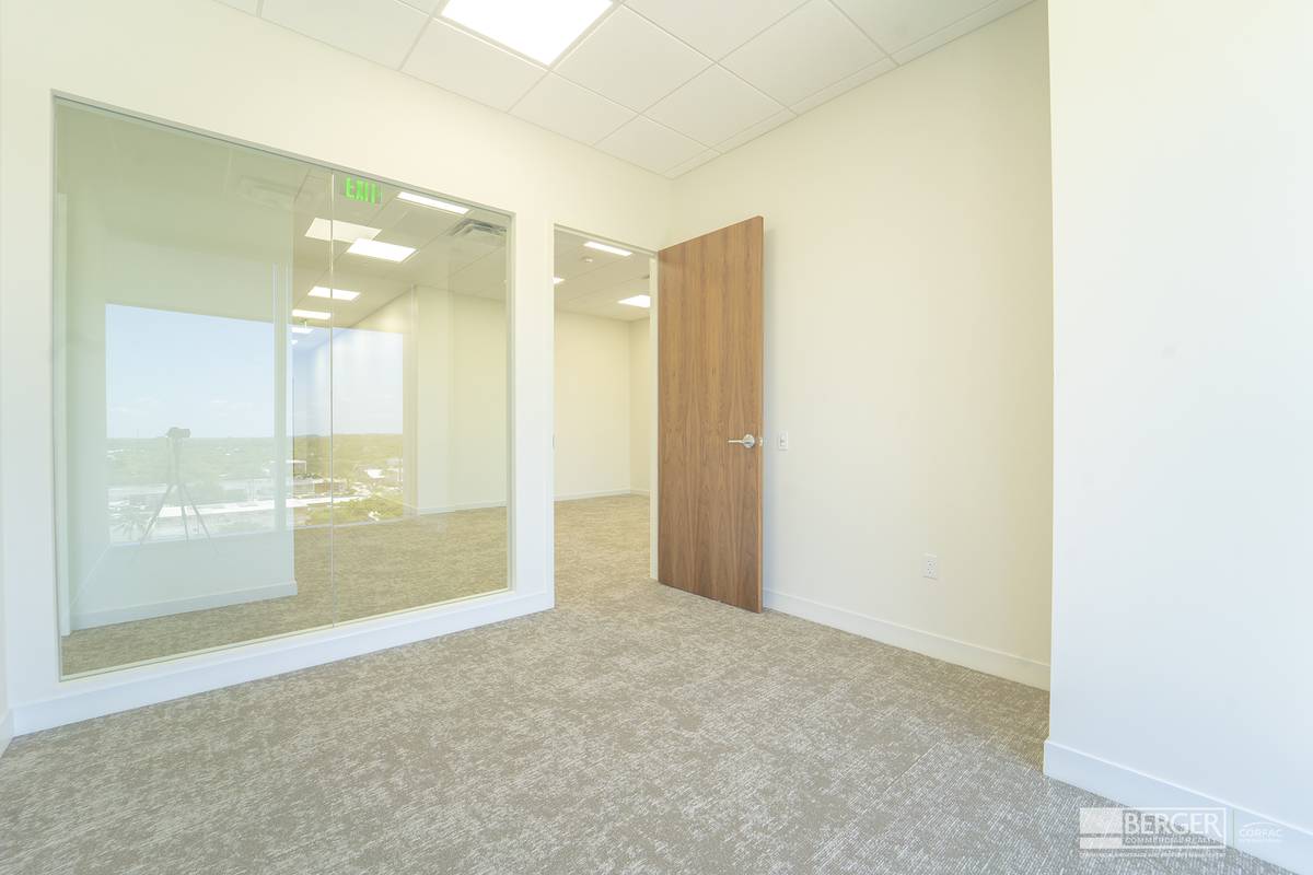 The 550 Building, photo 62