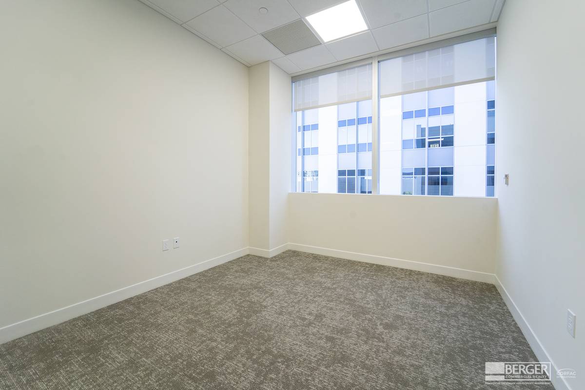 The 550 Building, photo 16