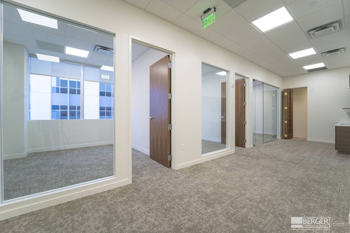 The 550 Building, photo 10