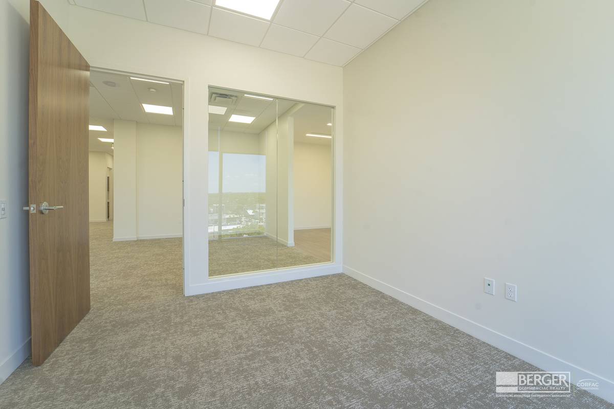 The 550 Building, photo 58