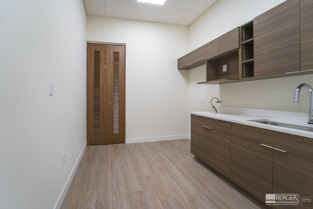 The 550 Building, photo 71
