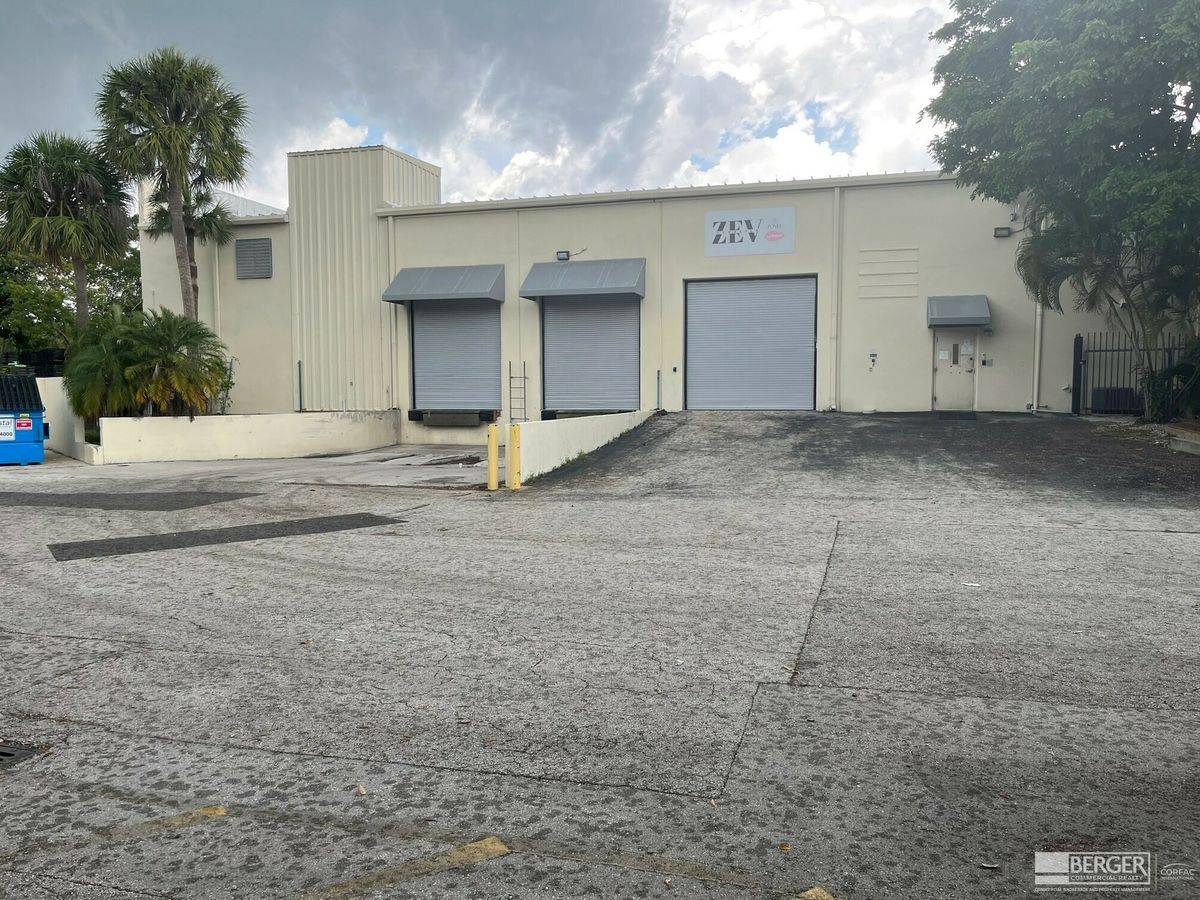 2610 NW 55th Ct