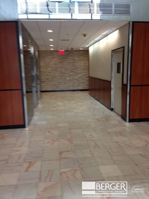Sample Executive Center, photo 9
