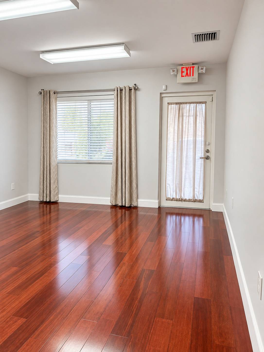 1210 NE 8th Ave, Fort Lauderdale, FL 33304, photo 10