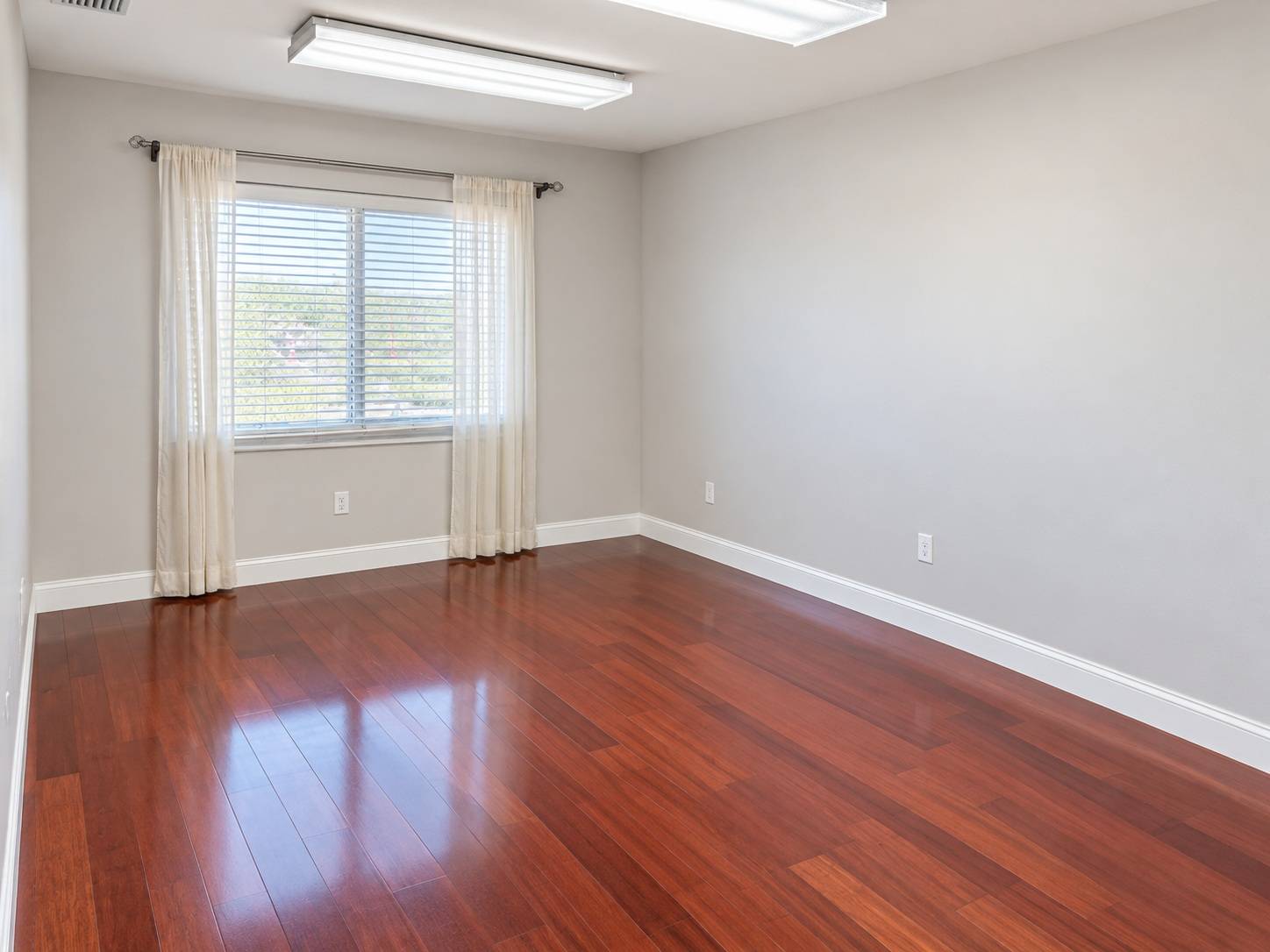 1210 NE 8th Ave, Fort Lauderdale, FL 33304, photo 11