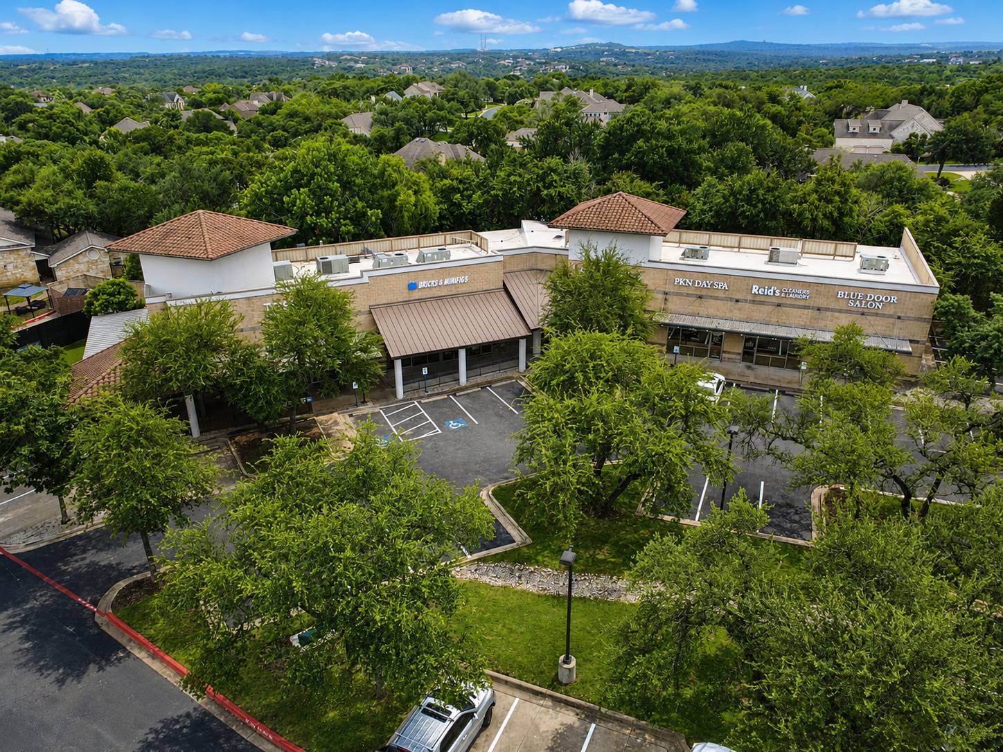 Village Oaks, photo 6