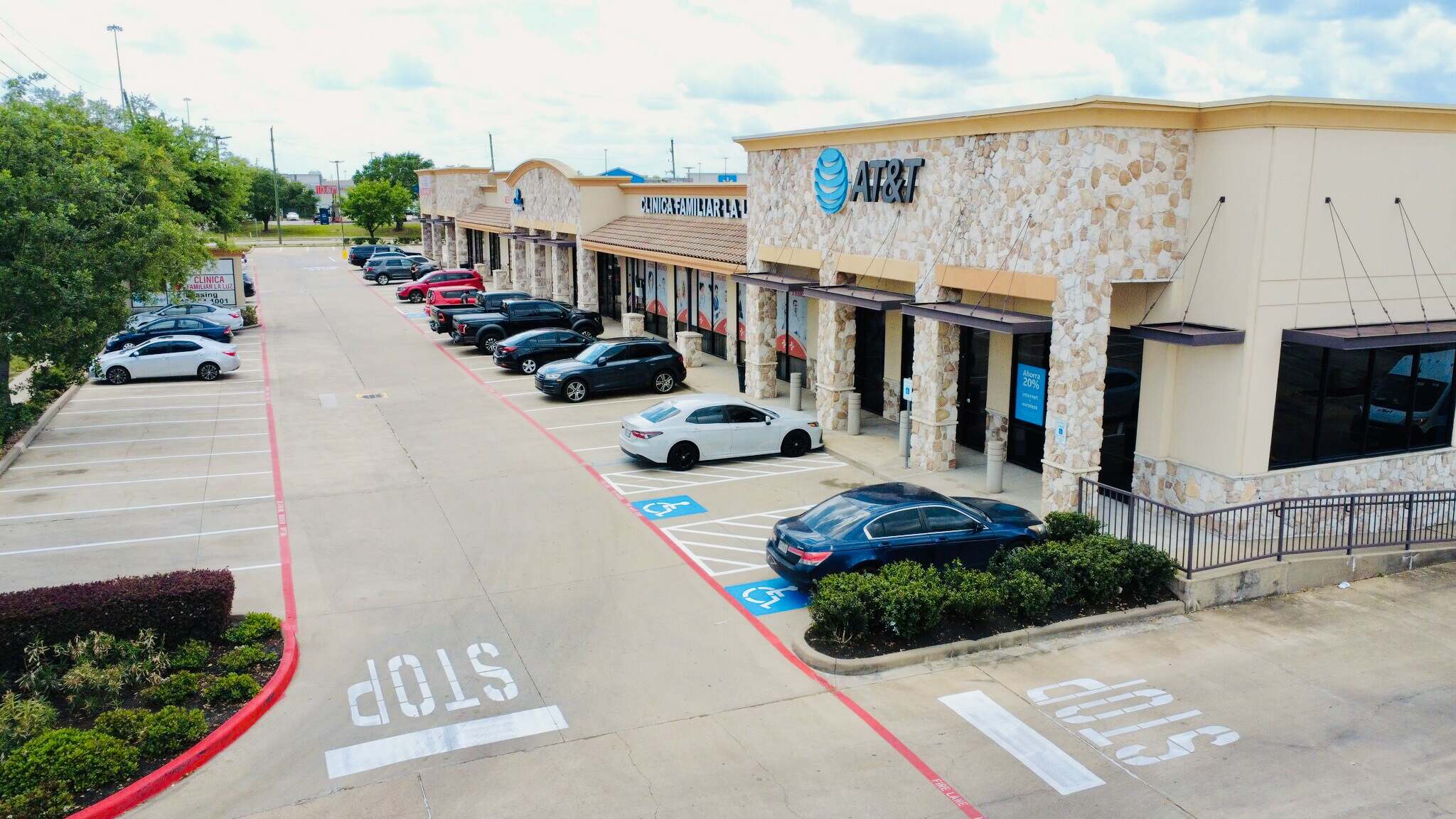 Shops on Elmsworth, photo 14