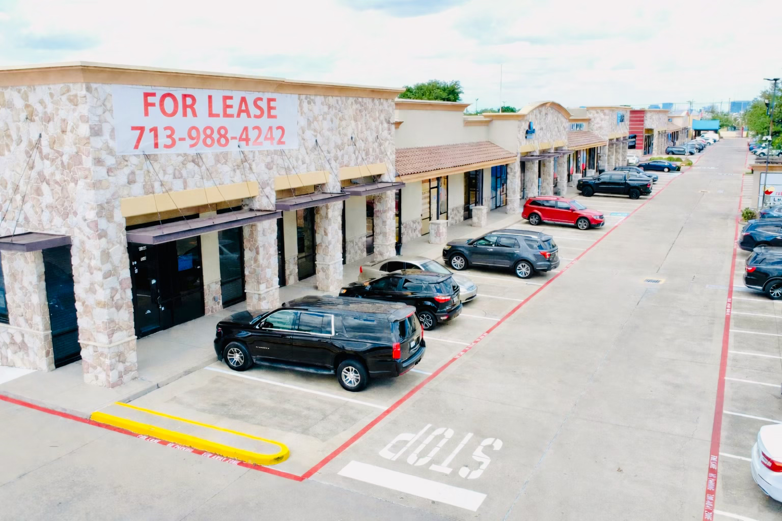 Shops on Elmsworth, photo 15