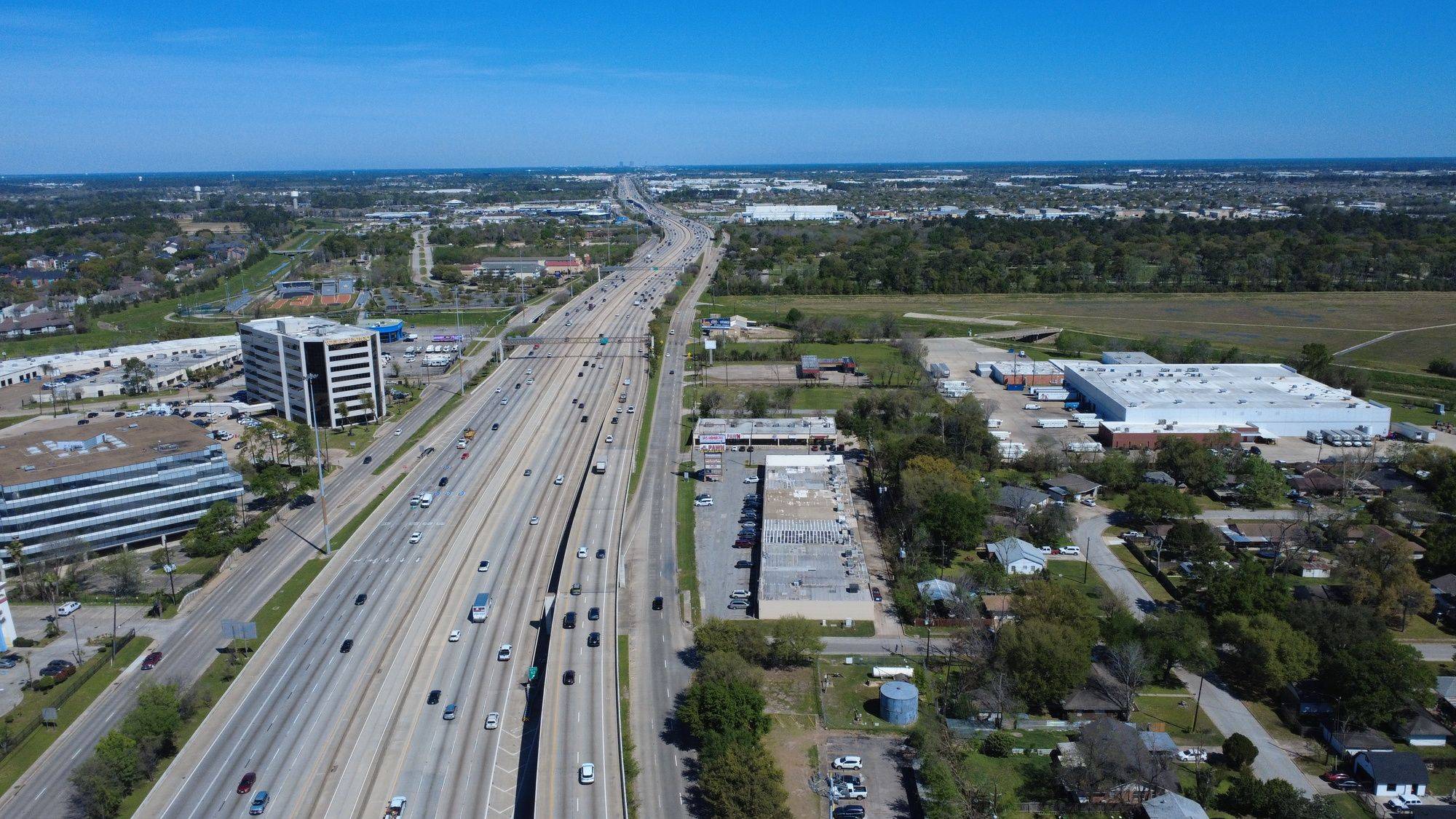 Greenspoint Shopping Center, photo 9