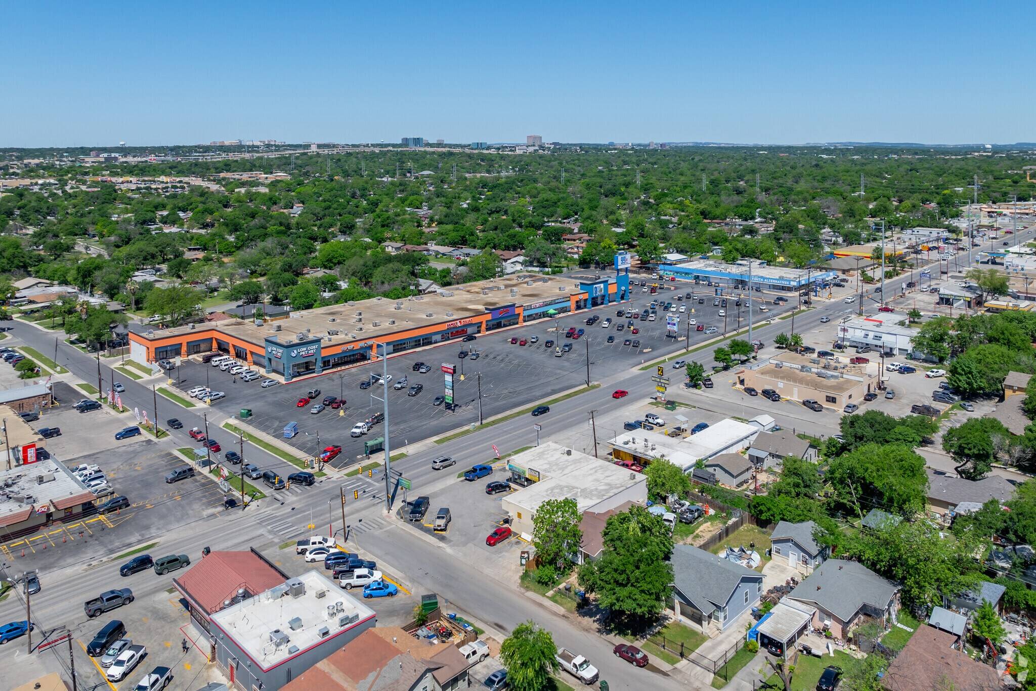 Basse-West Shopping Center, photo 11