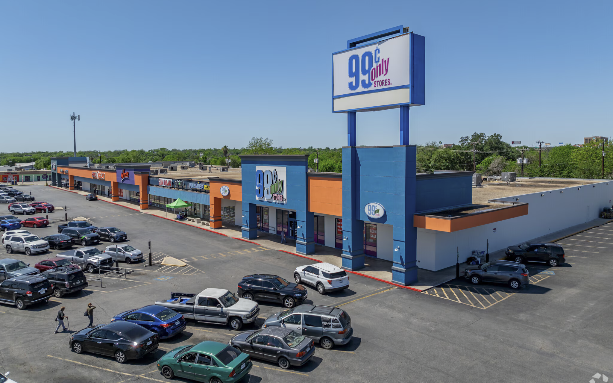 Basse-West Shopping Center