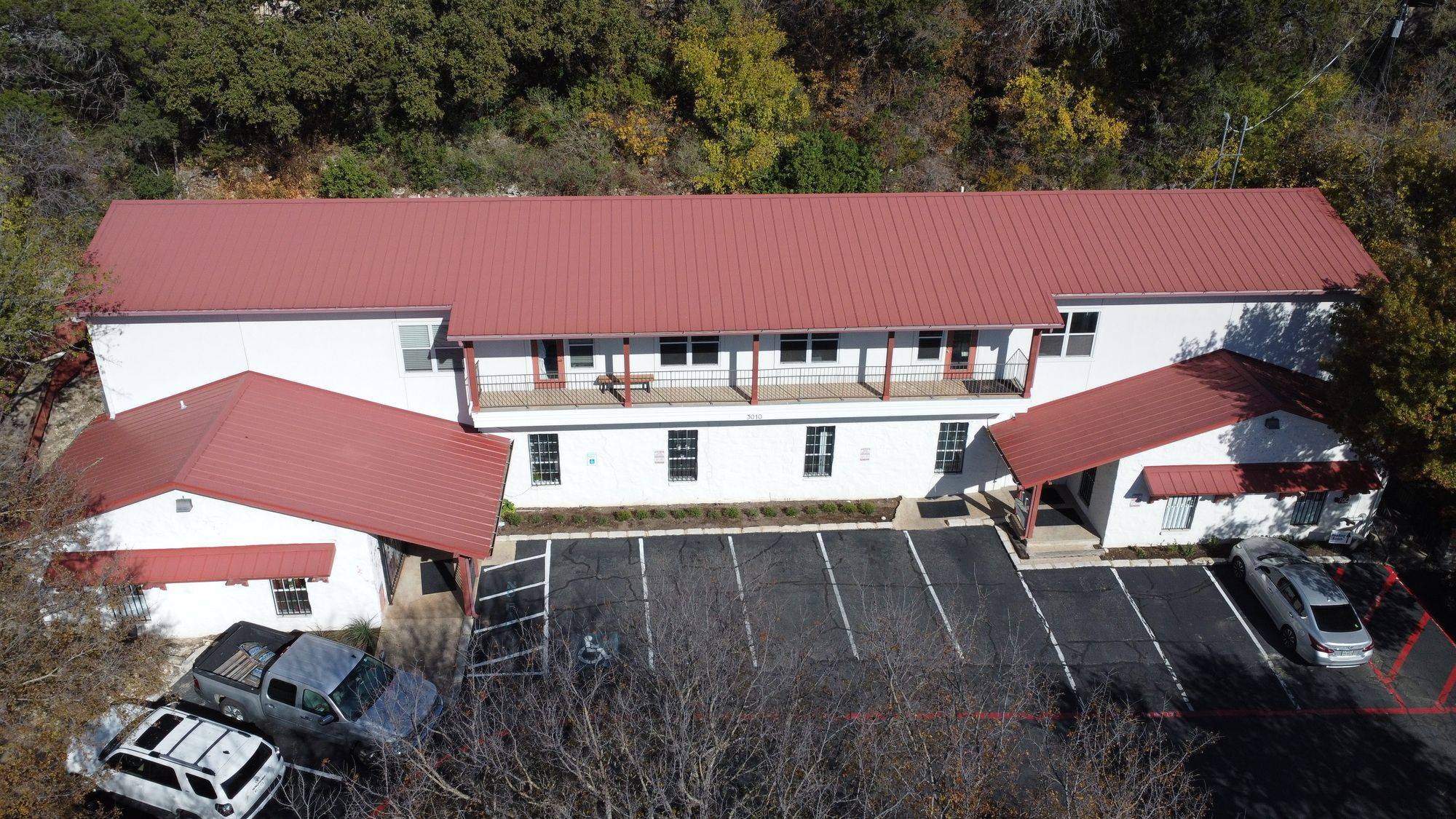 3010 Bee Caves Road, photo 5