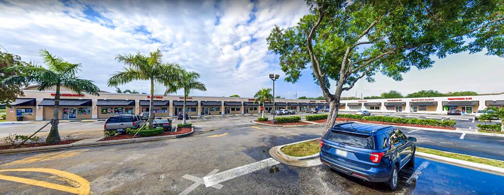 Davie Plaza, photo 4