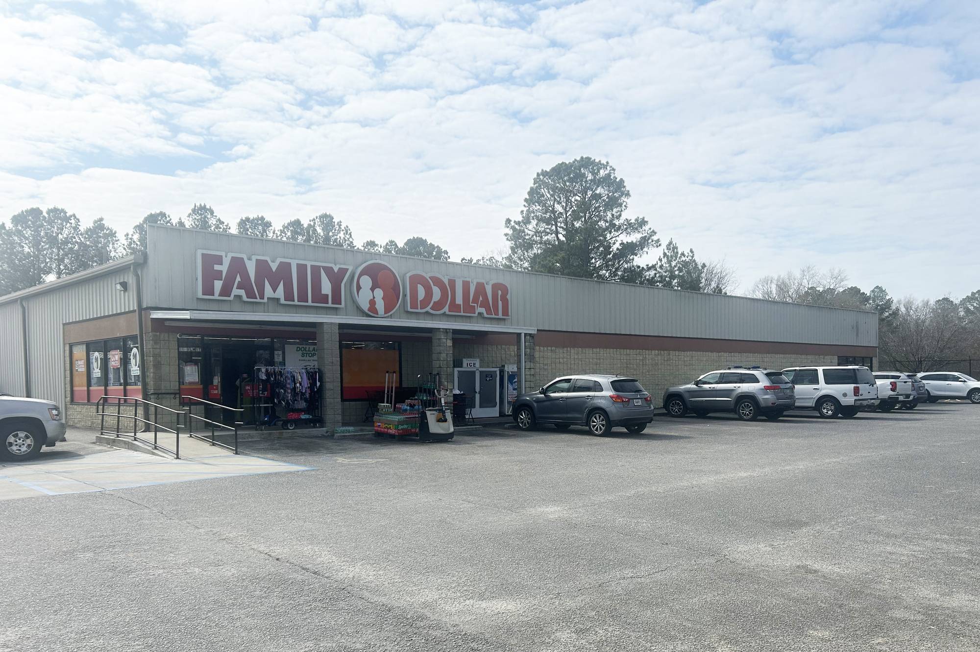 Family Dollar Strip, photo 2