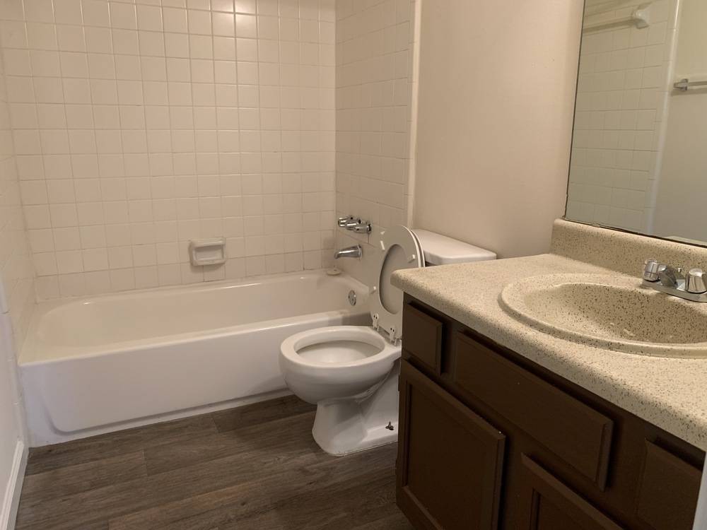 Chase Village Apartments, photo 8