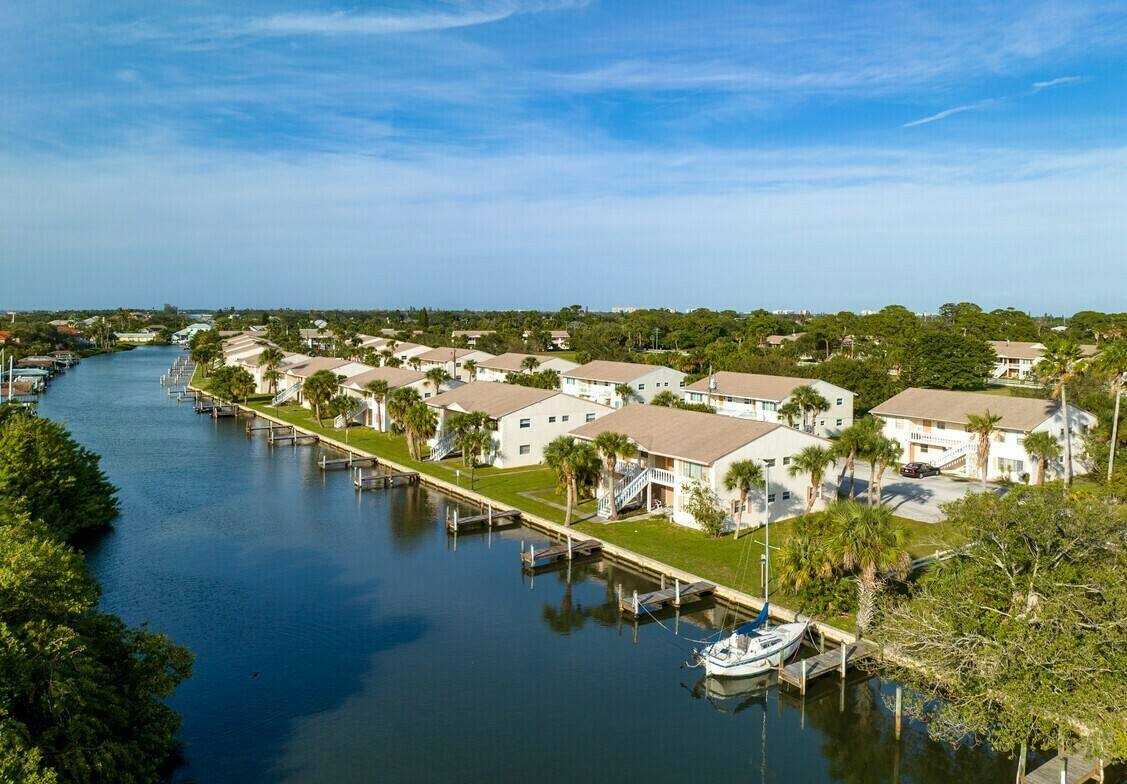 Pines Apartments
