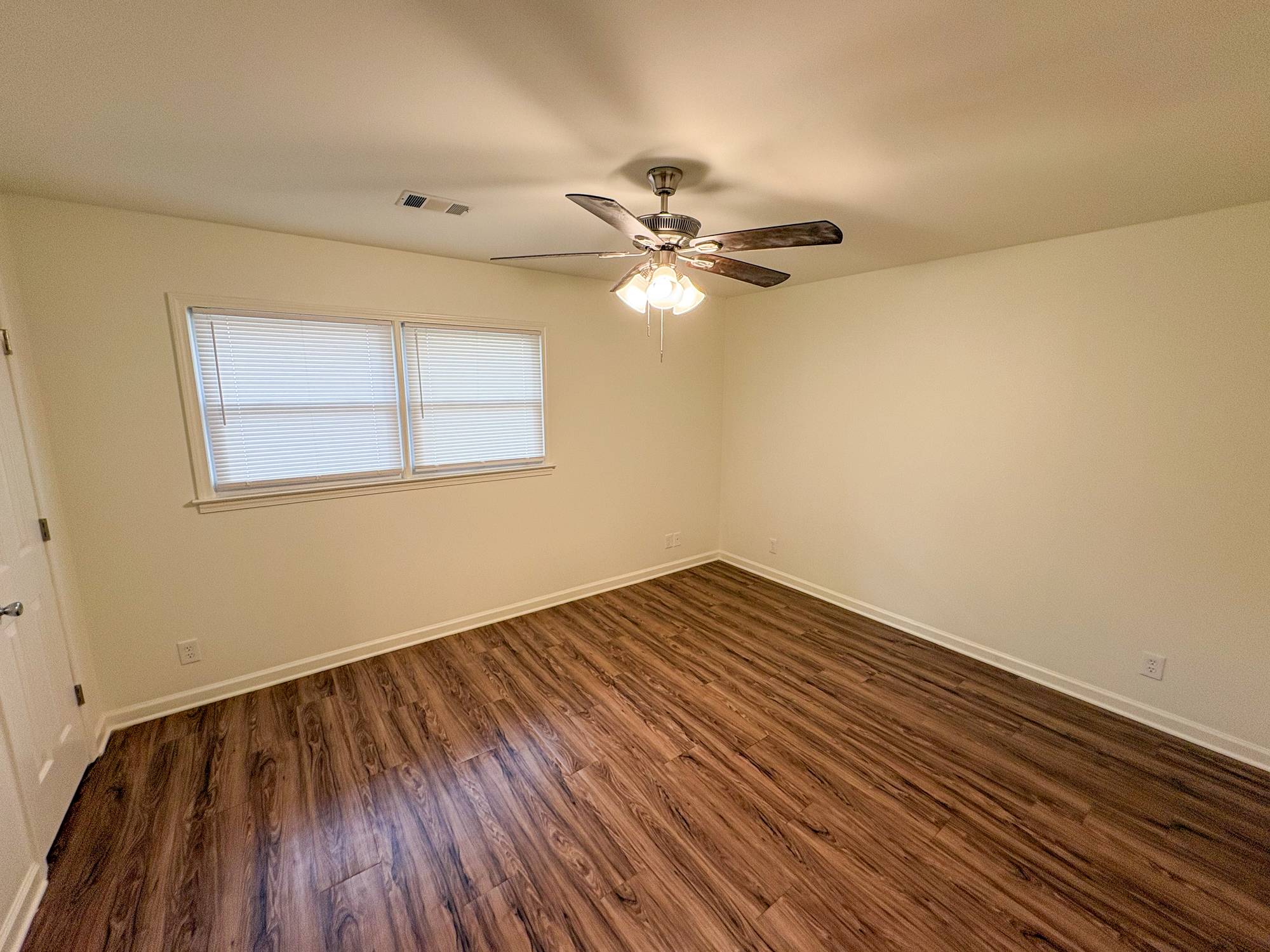 Mountain View Apartments, photo 13