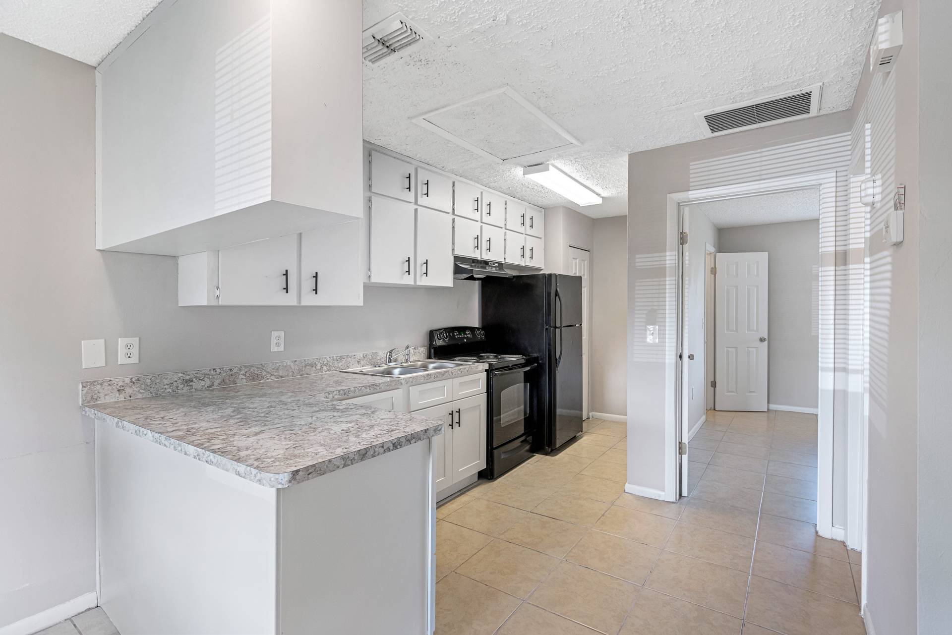 Fairview Oaks, photo 6