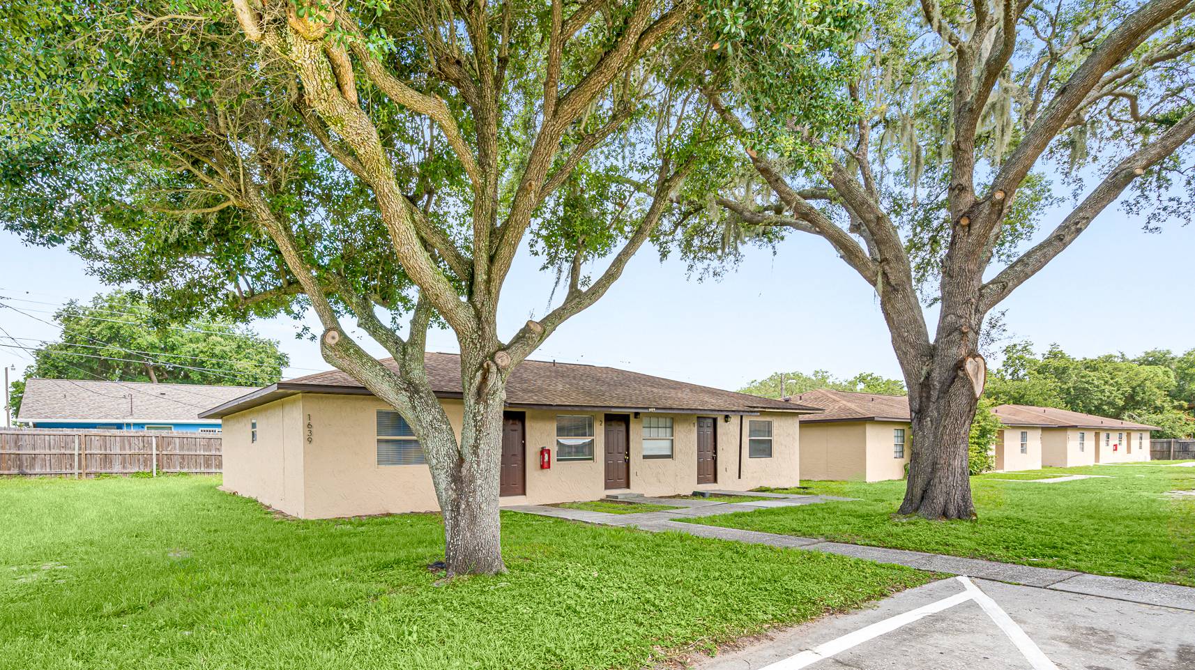 Fairview Oaks