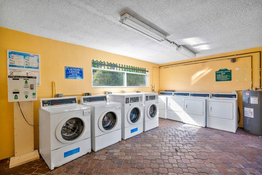 Camelot West Apartments, photo 14