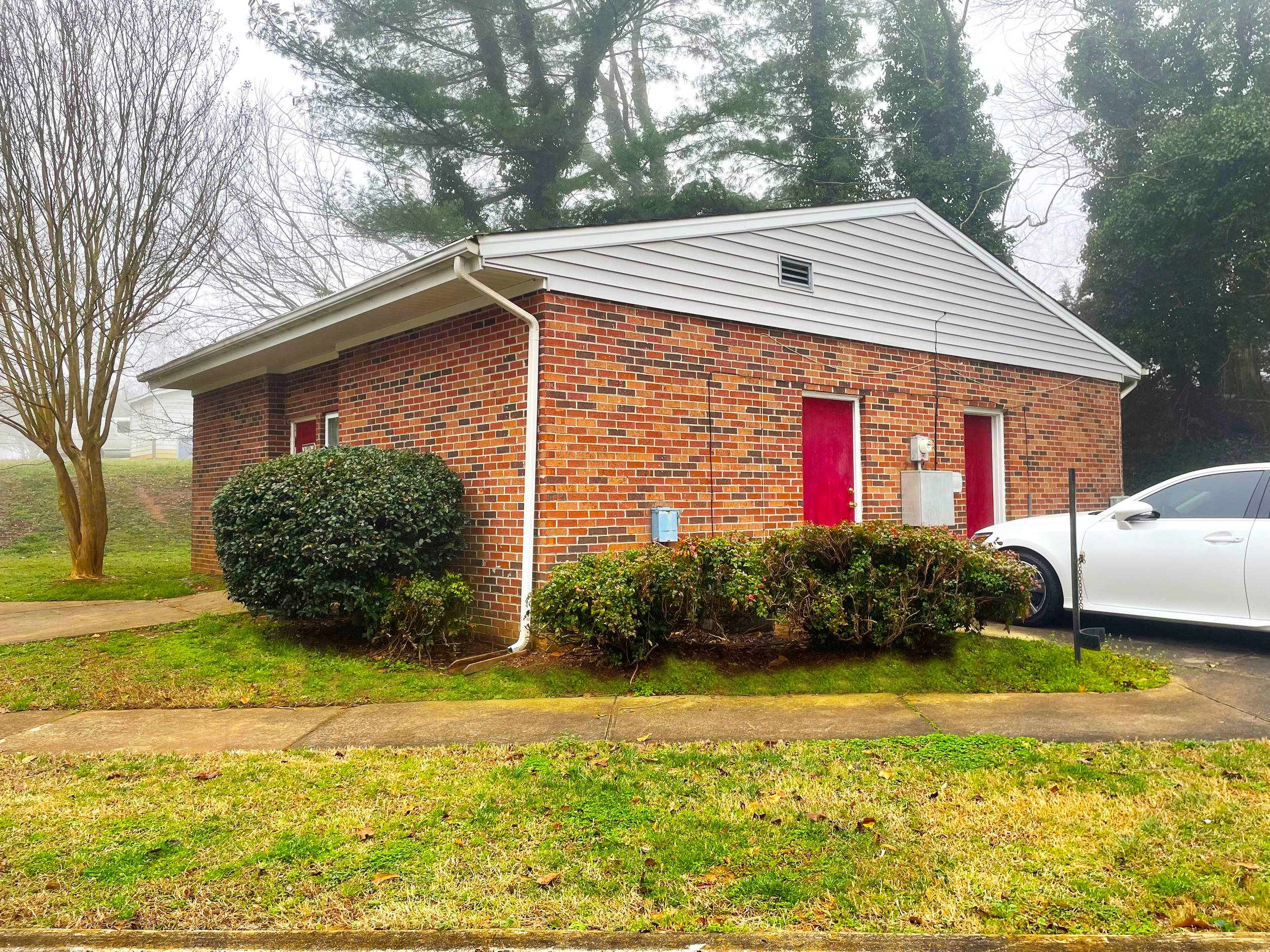 Willow Oaks Apartments, photo 6