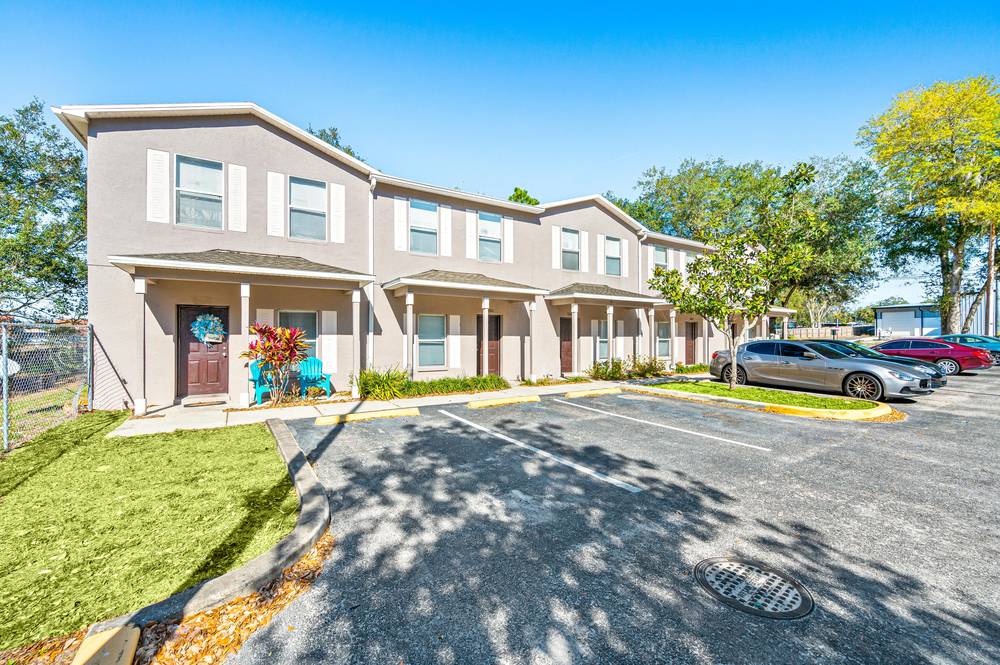Peach Ave Townhomes
