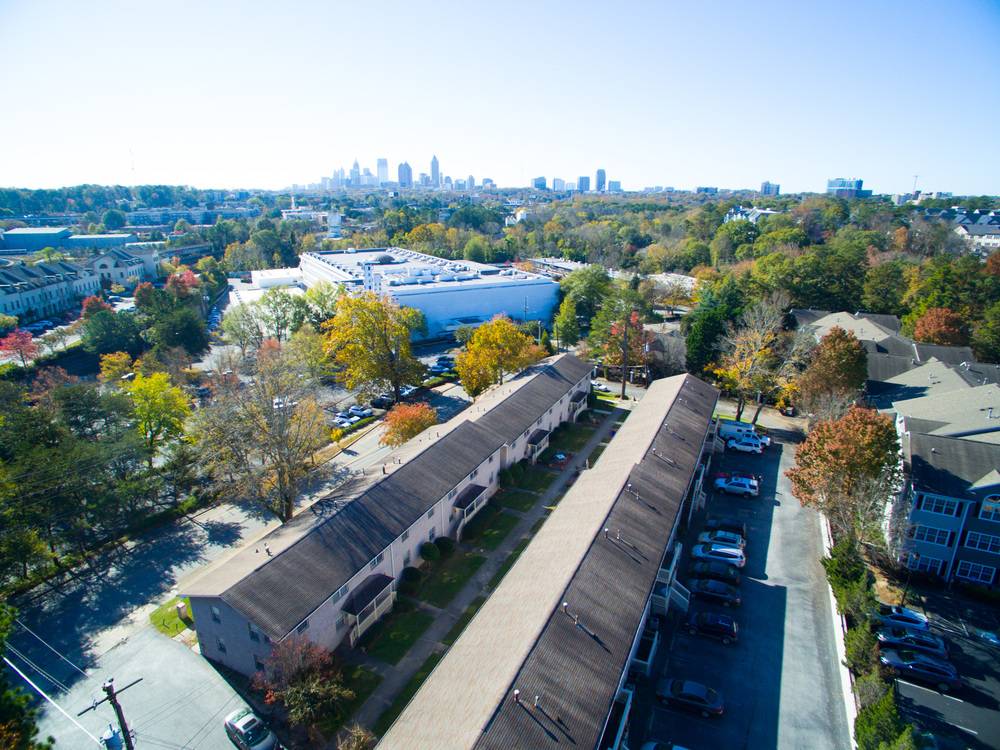 Peachtree Hills Court, photo 11