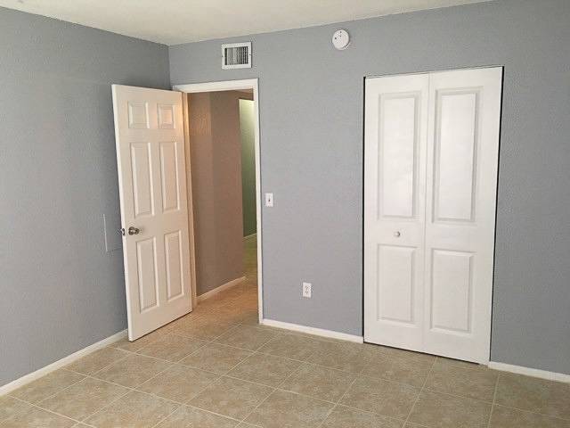 Holly Court, photo 7