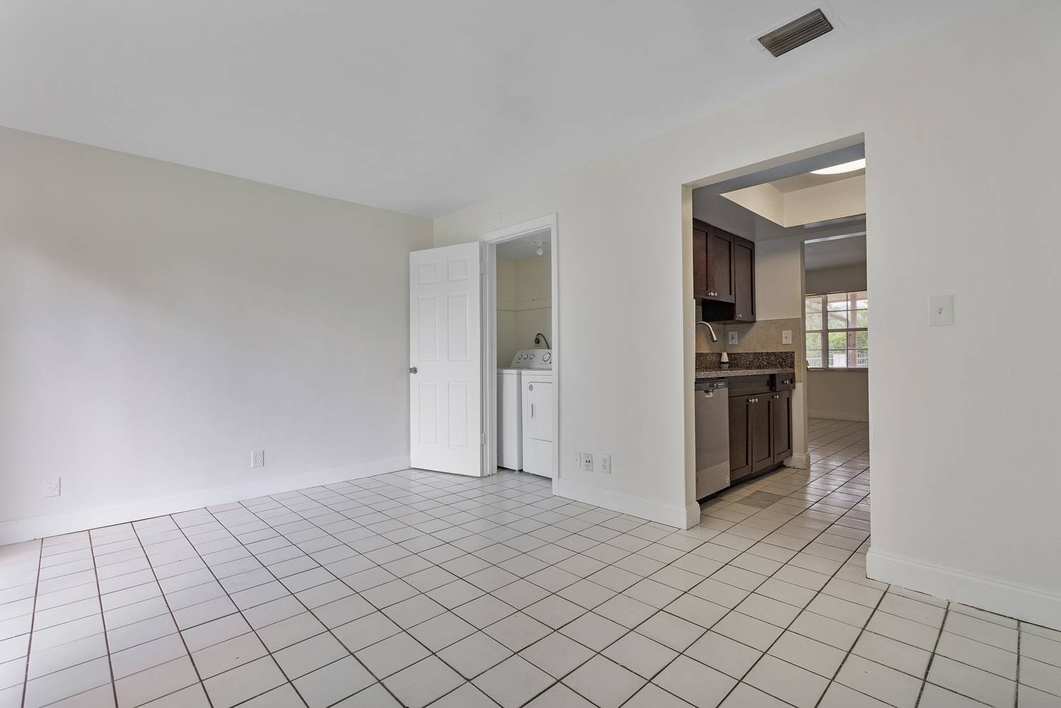 Twin Lakes Villas, photo 35